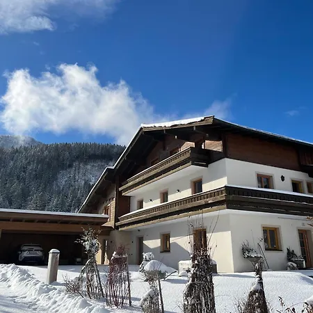 Am Martlhof Apartment *